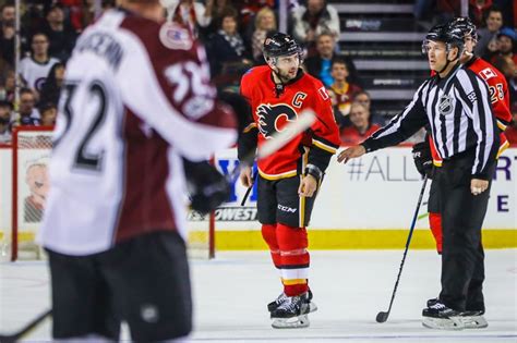 Calgary Flames Top Avalanche While Iginla and Giordano Almost Fight