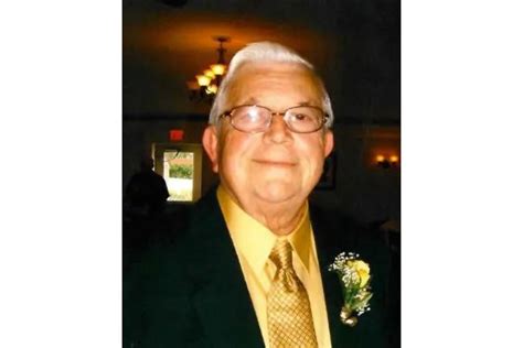 Robert Stanley Gray Jr. Obituary (2025) - Bristol, RI - Sansone Funeral ...