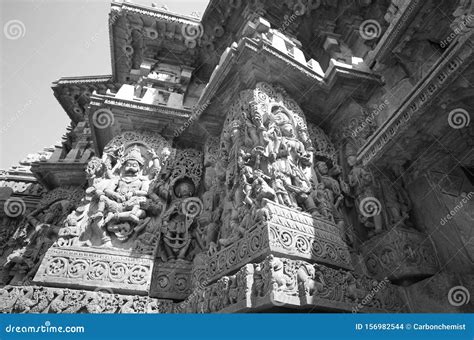 Art And Buildings In Ancient Hinduism Temple, India Editorial Image | CartoonDealer.com #156982544