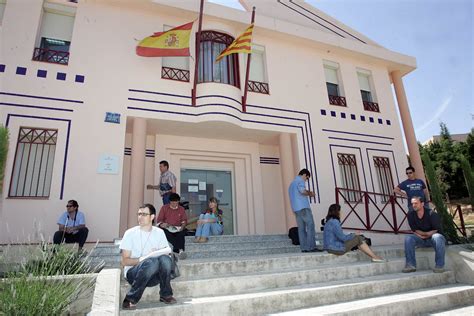 Detenido en Móra d'Ebre un hombre que quería viajar a Siria para unirse ...