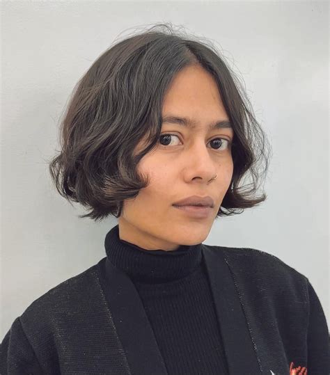 60 Most Delightful Short Wavy Hairstyles for 2025