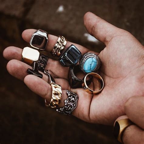 Ring finger meaning guide for men – Artofit