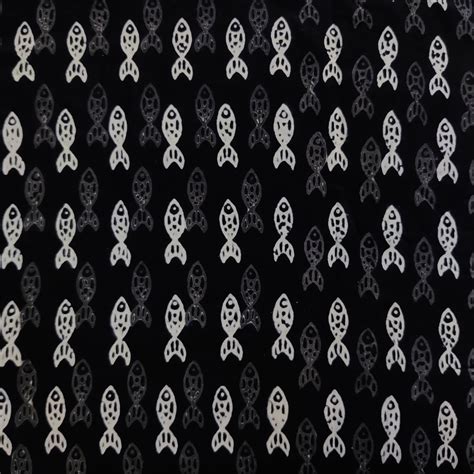 (Pre-Cut 1.79 Meter )Pure Cotton Black With Grey And White Fish Hand B ...