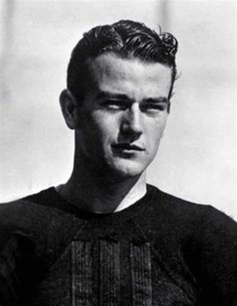 20 Photos of John Wayne When He Was Young