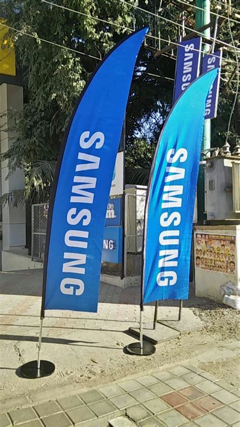 Flags - Right Concepts Advertising