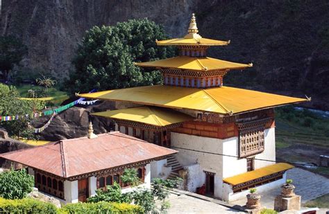 Gom Kora Trashi Yangtse | Buddhist Monastery in Bhutan