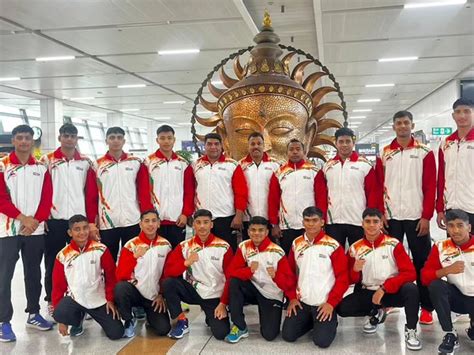Indian Junior Boxing contingent set to participate in IBA Junior World ...