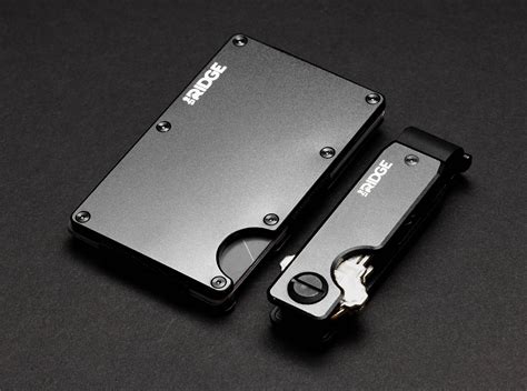 Gunmetal KeyCase: Slim Key Organizer // The Ridge - Ridge AU