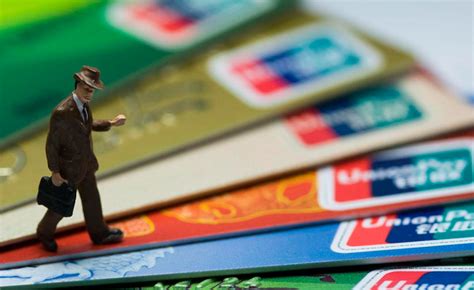 银行卡只能在柜台交易怎么解除？是什么原因引起的？