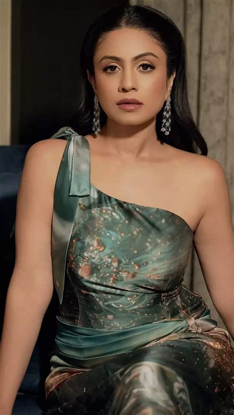 Skin-friendly Holi: How to make Organic Holi colours at home