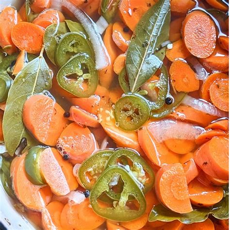 Mexican Pickled Carrots Recipe - The Herbeevore