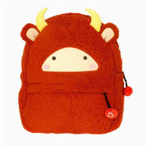 Red Backpack 的图像结果