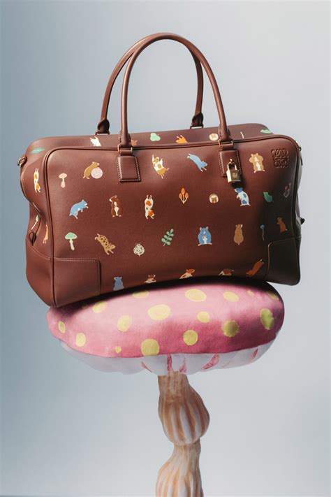 Loewe | Designer Bags, Clothing, Accessories for Women & Men