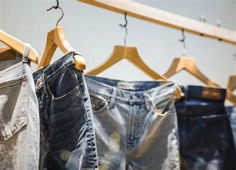 The Evolution Of Upcycled Clothing: How And When Did It Begin? – Dwij