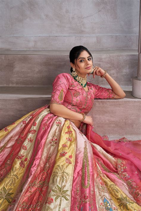 Latest Designer Lehenga Choli for Women – Mohi fashion
