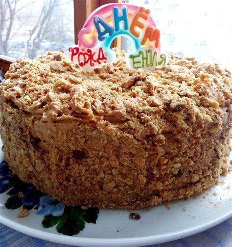 Медовый торт Рыжик с масляным кремом со сгущенкой, как приготовить торт ...