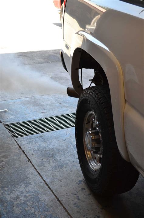 Does White Smoke Mean Injector Problems? | InjectorsDirect.com