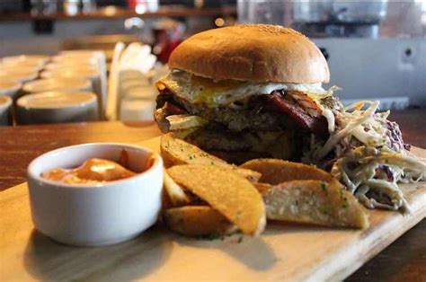 Eat A Three Course Meal For Lunch At The BBC For INR 500 | LBB