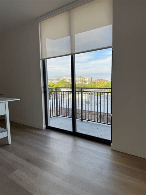 241 SW 3rd Ter Unit A1 Off-Campus Housing, Dania Beach, FL