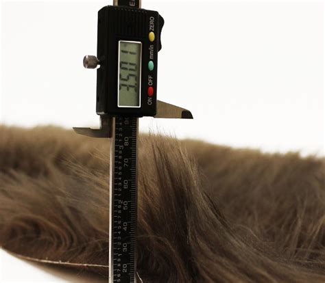 FabricEmpire Faux Fur Fabric Long Pile Gorilla Brown / 60 India | Ubuy