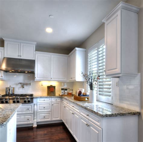 What Is Thermofoil Kitchen Cabinets
