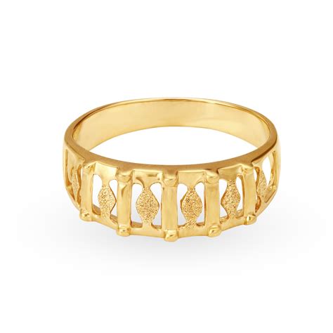 Decadent 22 Karat Yellow Gold Textured Finger Ring