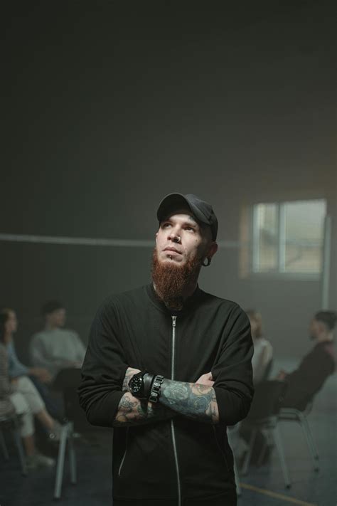 Town Hall Meeting 的图像结果