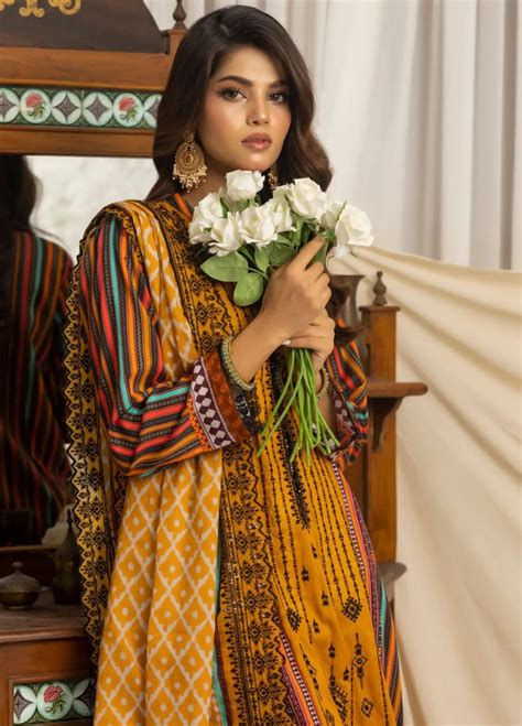Salina Printed Lawn Suit with Cutwork Dupatta | Perfect for Haldi | 25 ...