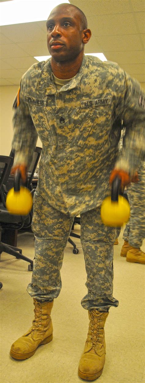 Trainers to help Soldiers 'optimize physical readiness' | Article | The ...