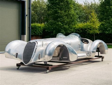 Project Car For Sale: An Impossibly Beautiful Alfa Romeo 6C 2500
