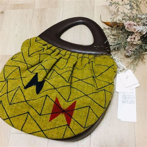 ミナペルホネン シェルバック バッグ