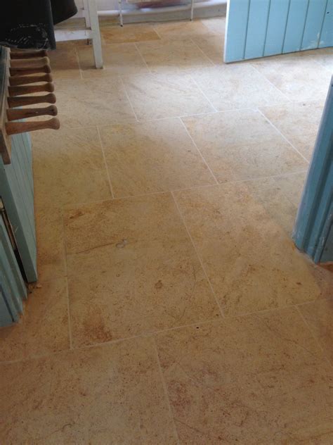 Cotswold limestone floor | Cotswold Stone Floor Cleaners
