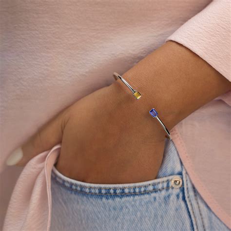 Buy Lab Grown Diamond Yin Yang Bracelet For Women Online | Bayan Jewelry