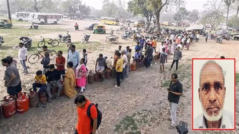 हाथ में खाली सिलेंडर और सांसों की जंग: गैस एजेंसी पर अचानक गिरा 75 साल ...