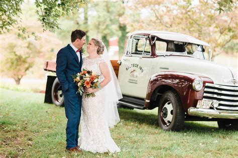 Shauna & Todd - Fabulous Fall Wedding at the Saltbox in Cookeville ...