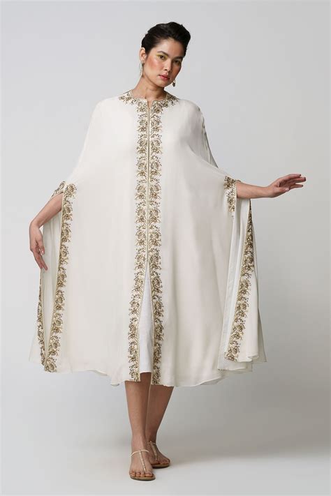 Capes | Mallika Mathur