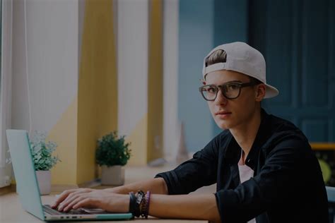 Хекслет IT-колледж: обучение в айти колледже после 9 и 11 класса ...
