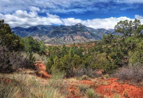 Best Beginner Hiking Trails in Colorado | Easy Hikes - Uncover Colorado