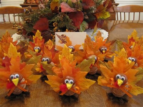 6 Cutest Thanksgiving Table Decoration Ideas - Hug2Love