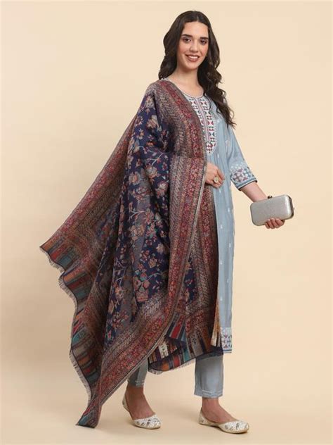 Buy Shawls & Wraps for Women At Upto 70% Off Online In India