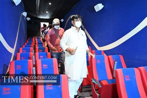 Cinema On Wheels News Photo CINEMA ON WHEELS: Education...