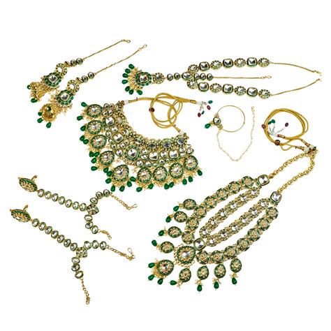 Emerald Green Utsav Kundan Necklace Set, Mathapatti, Nose Ring and Han ...