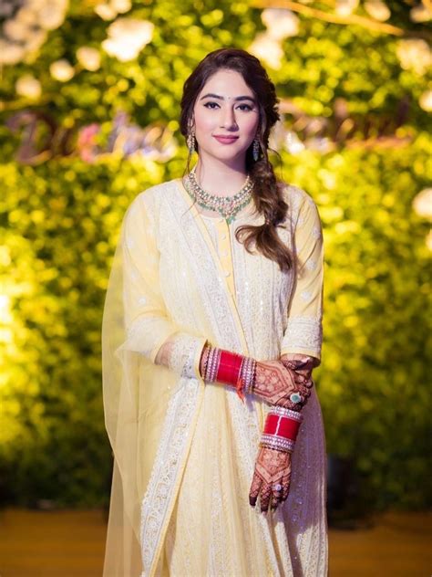 Disha Parmar Ethnic Diaries