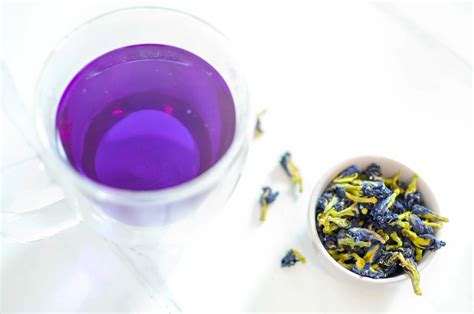 Should You Drink Butterfly Pea Flower Tea: Benefits, Recipes & More ...
