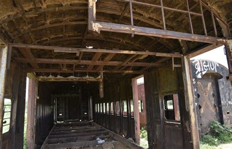 Lost glory: Abandoned rail coaches lend air of mystery to Delhi ...