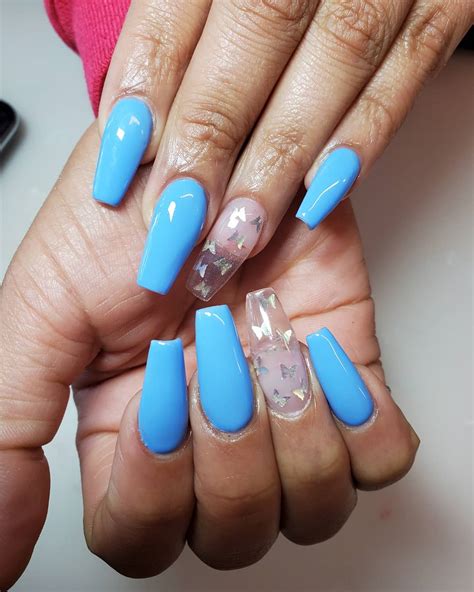 UPDATED: 55 Blissful Baby Blue Acrylic Nails (August 2020)