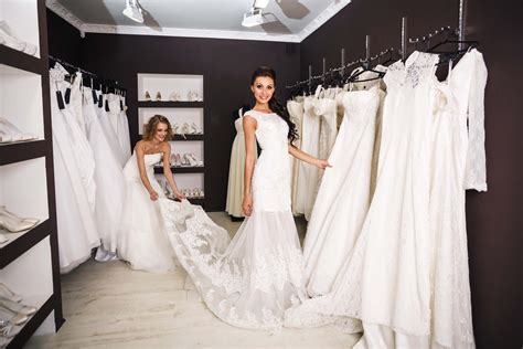Guide to Wedding Dress Shopping - UKbride Blog