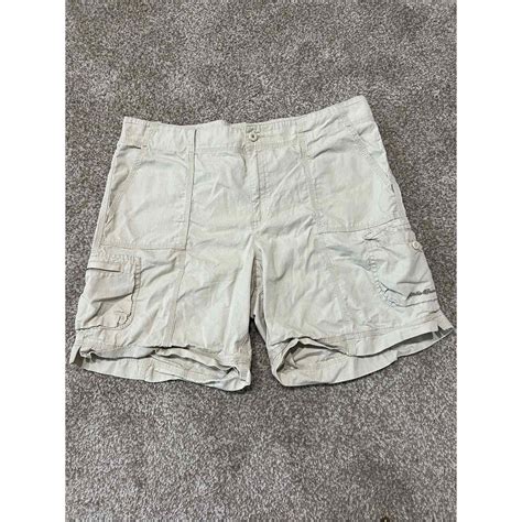 Eddie Bauer women beige shorts pockets zip cotton... - Depop