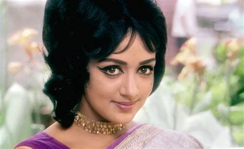 हेमा मालिनी या हेमा देओल या कुछ और...क्या है ड्रीम गर्ल का पूरा नाम ...