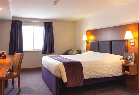 PREMIER INN WIGAN NORTH (M6 JCT 27) HOTEL (Standish) - Hotel Reviews ...